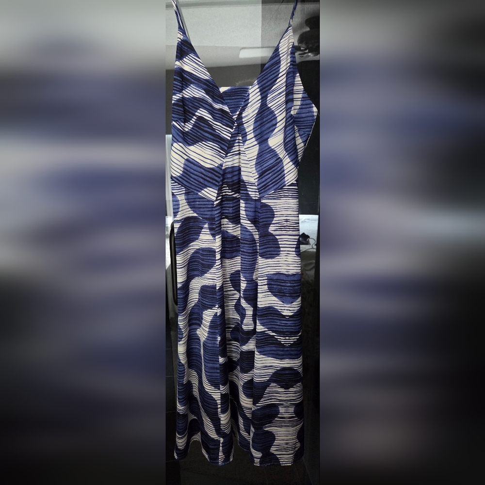 Banana Republic Navy and Cream Patterned Maxi Dress
